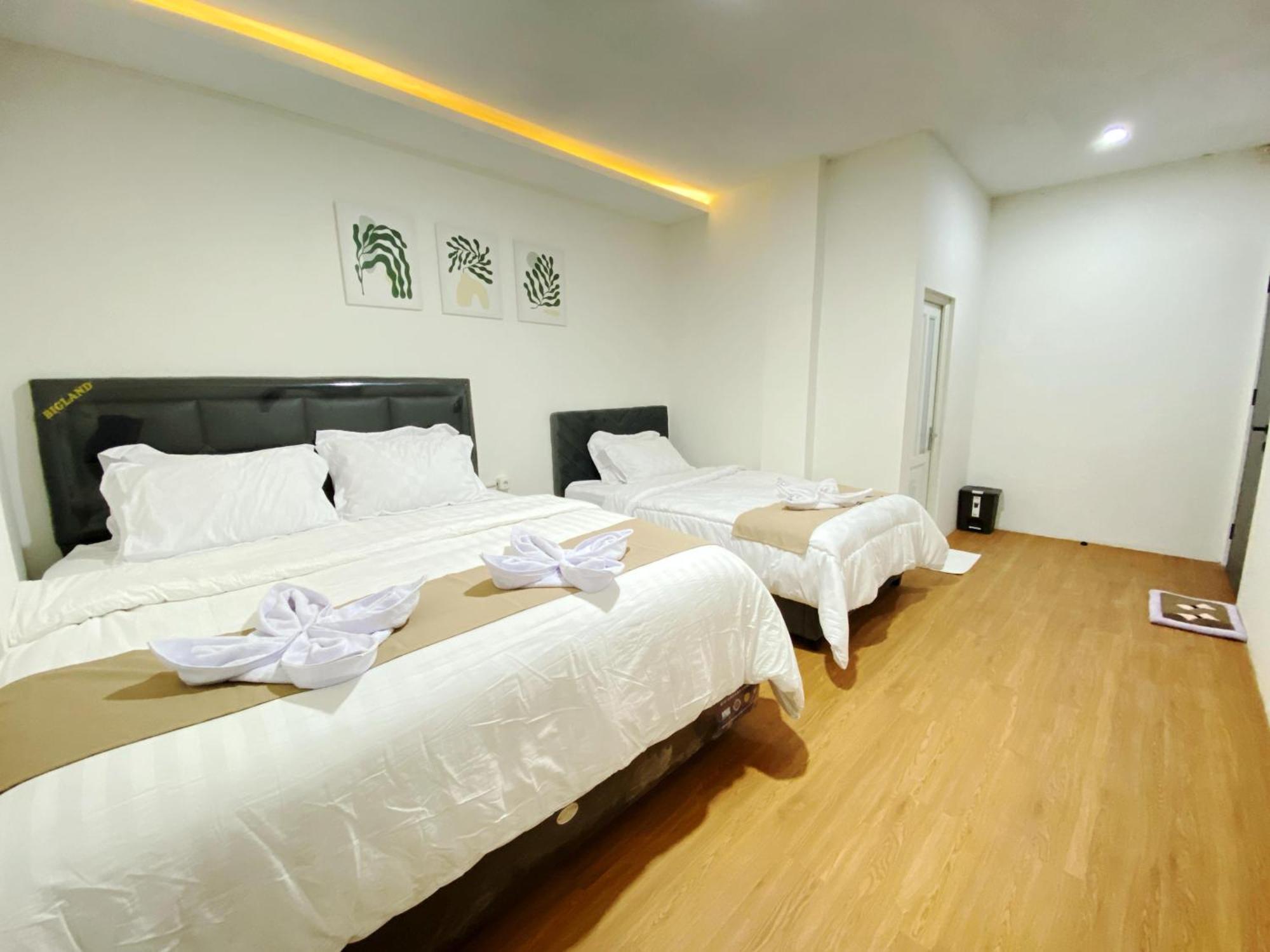 Double D Guesthouse Syariah Bukittinggi Exterior foto